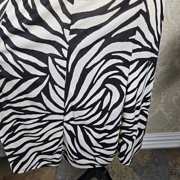 Evan Picone Dress Size 4 Black Cream Abstract Stripe A-Line Dress Faux Wrap Top - Picture 11 of 16